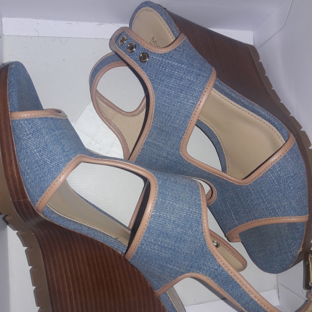 MK WEDGE